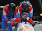 Разгон экипажа-четверки Александра Зубкова. Фото (c)AFP