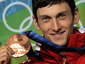 Яков Фак с бронзовой медалью Олимпиады-2010. Фото (c)AFP